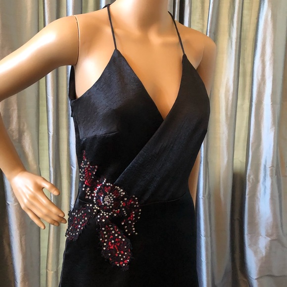 One of a kind satin black dress - Picture 5 of 8
